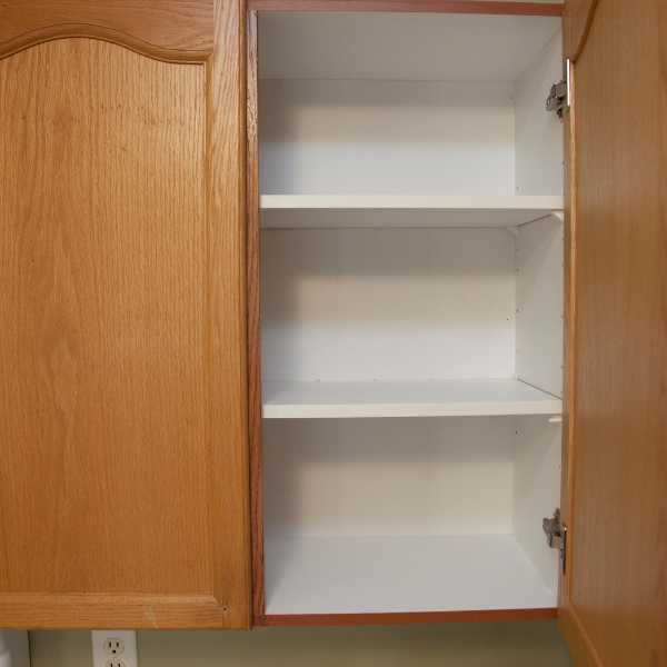 Kitchen cabinet.