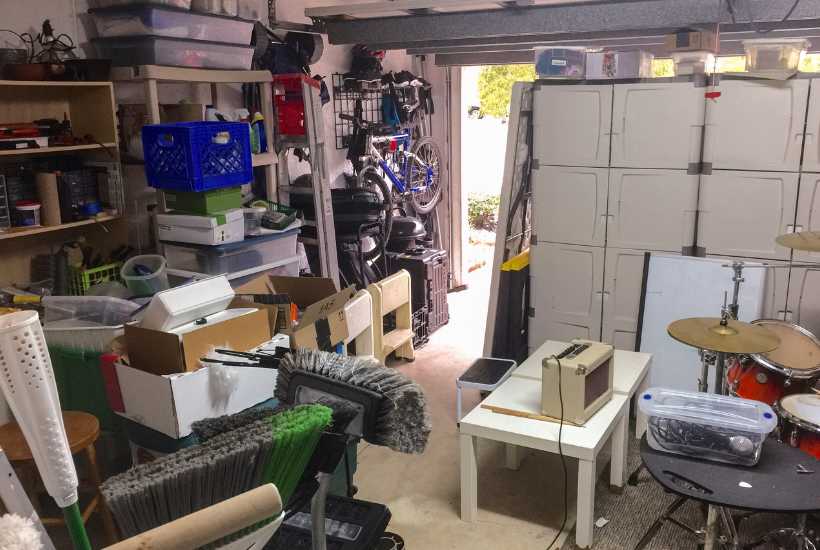 Spring cleaning list for garage and outdoors featured image.