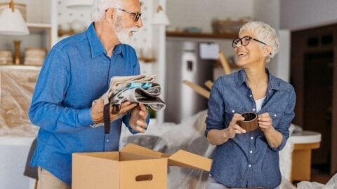 30 Day decluttering challenge for seniors featured image