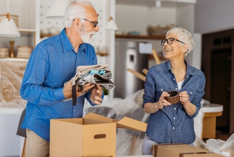 30 Day decluttering challenge for seniors featured image