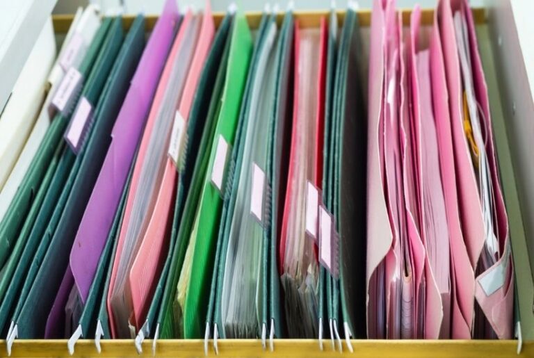 Essential documents every senior should organize featured image.